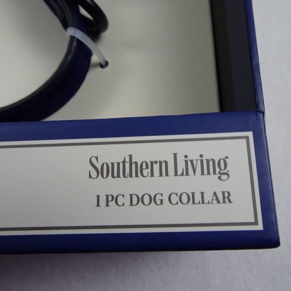 Southern Living Faux Leather Dog Collar Size XS / SMALL Blue Adjustable - Picture 7 of 11